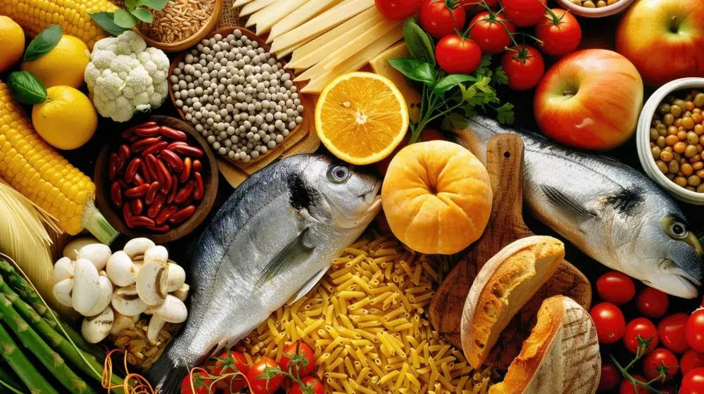 An example of healthy diet containing necessary nutrients for human body such as carbohydrates, protein and fat.